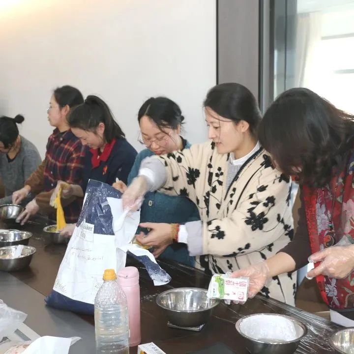 https://images.weserv.nl/?url=https://mmbiz.qpic.cn/mmbiz_jpg/xrWvD4qcOdwfH8PicZeuyLnpgGdRzs1HdRjicr9Yia2j0ZRMg7iaxia7fymA7AIXoYRDVURH4zcmXu1kWDVLJeAMBxw/640?wx_fmt=jpeg&from=appmsg